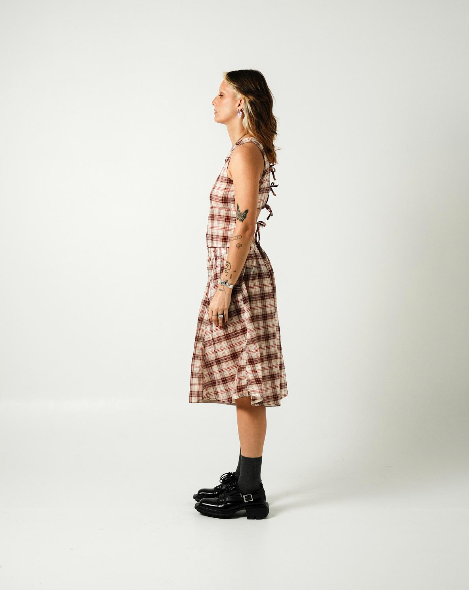 The Staple Shorts - Red Plaid